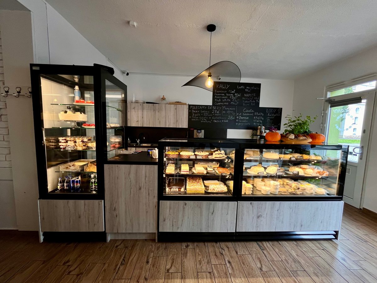 Realizacja — Kawiarnia „Seromania Cafe”, Nowy Tomyśl